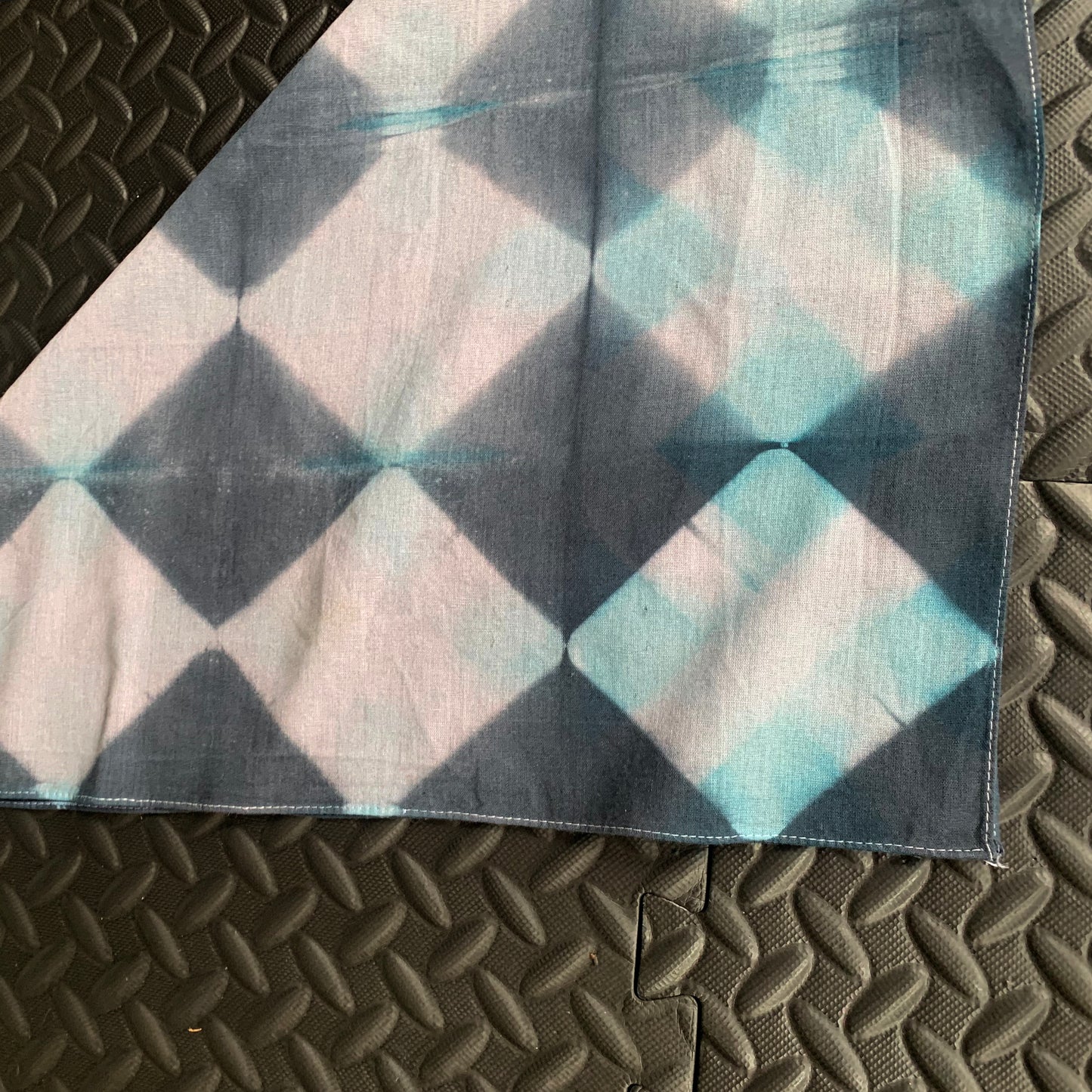 Hand Dyed Bandana, Heavy weight (Teal and Grey Harlequin)