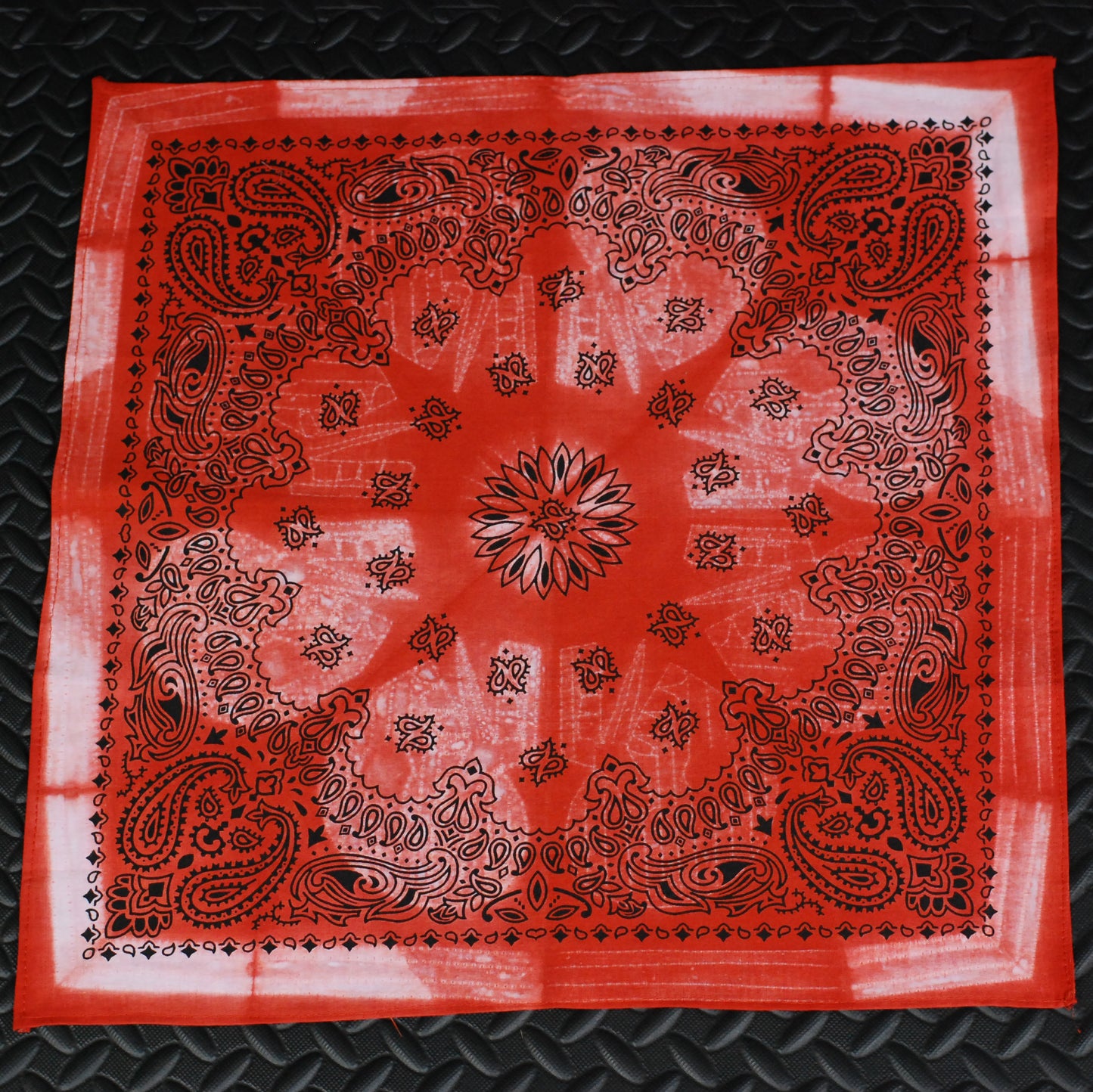 Hand Dyed Bandana, Heavy weight (Rust Skulls)