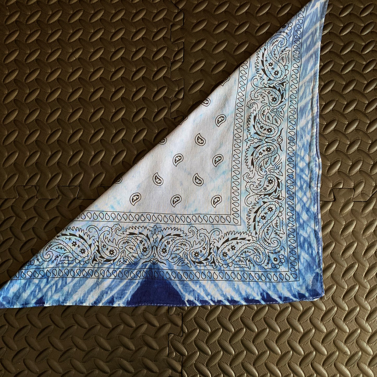 Shibori Dyed Bandana  (Arashi Blue)