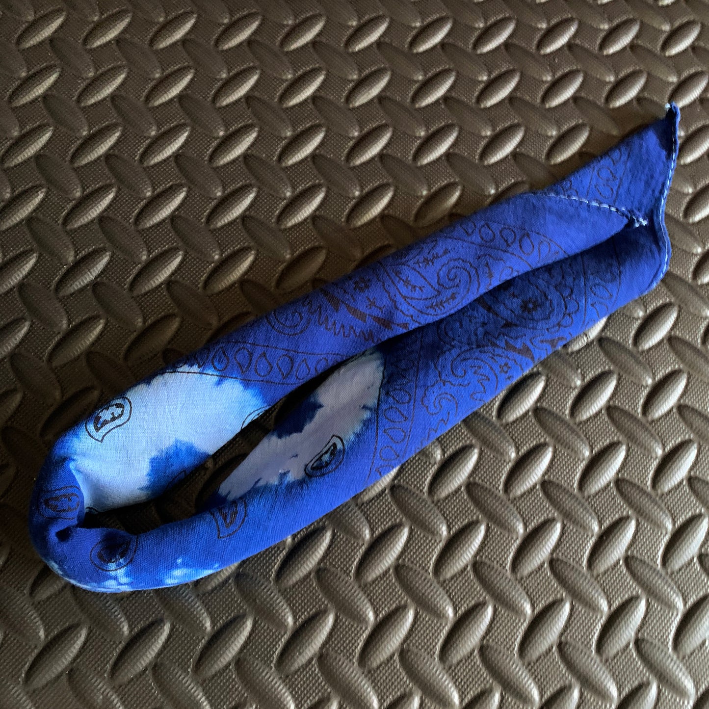 Shibori Dyed Bandana  (Blue Circles)